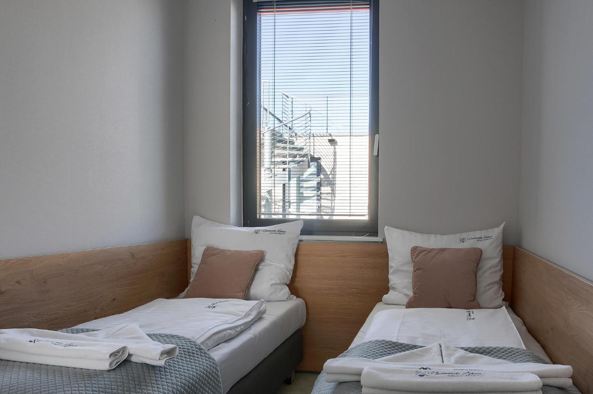 Apartament Nadmorski Luksus - Boulevard อุสตรอเนียมอร์สเกีย ภายนอก รูปภาพ